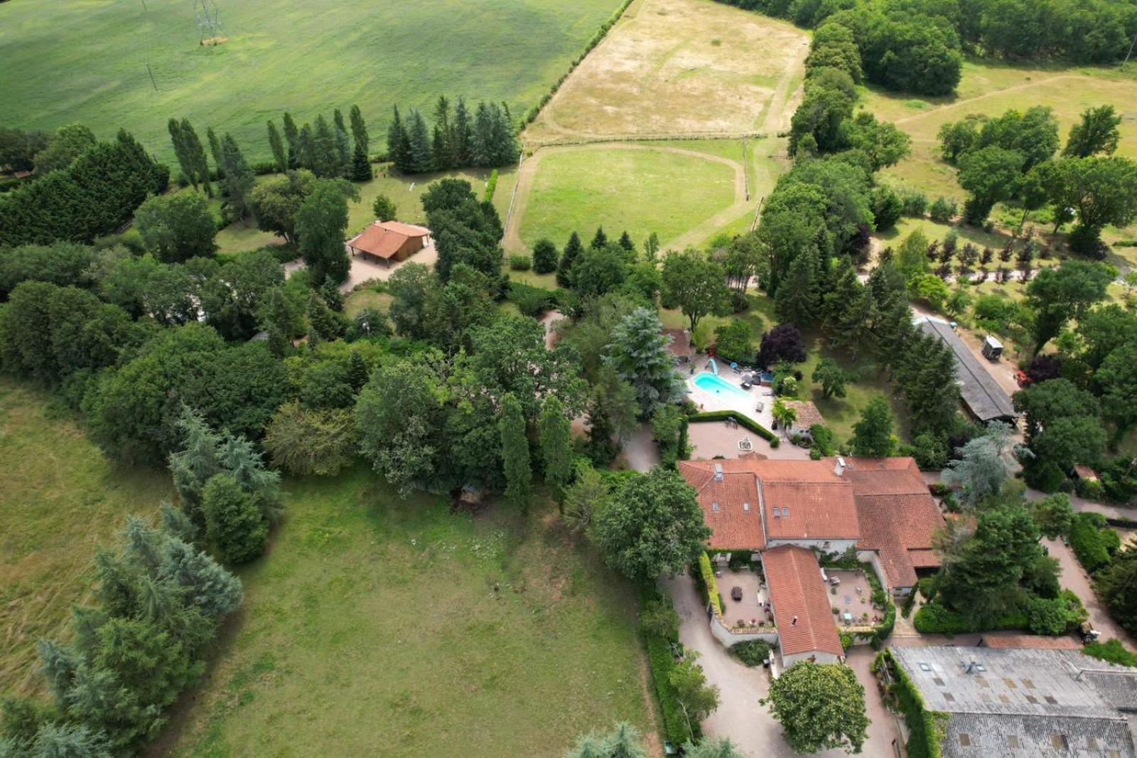 Bed and Breakfast Les Grozilles Feuillade Exterior foto